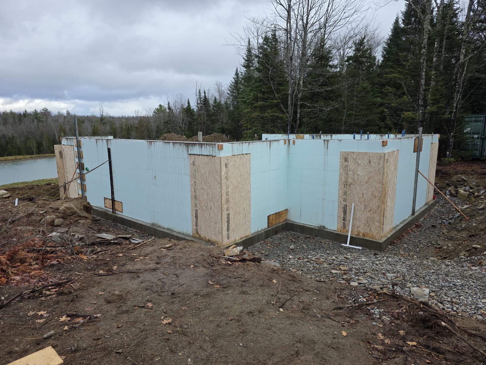 Insulated foundation walls winter construction phillips maine