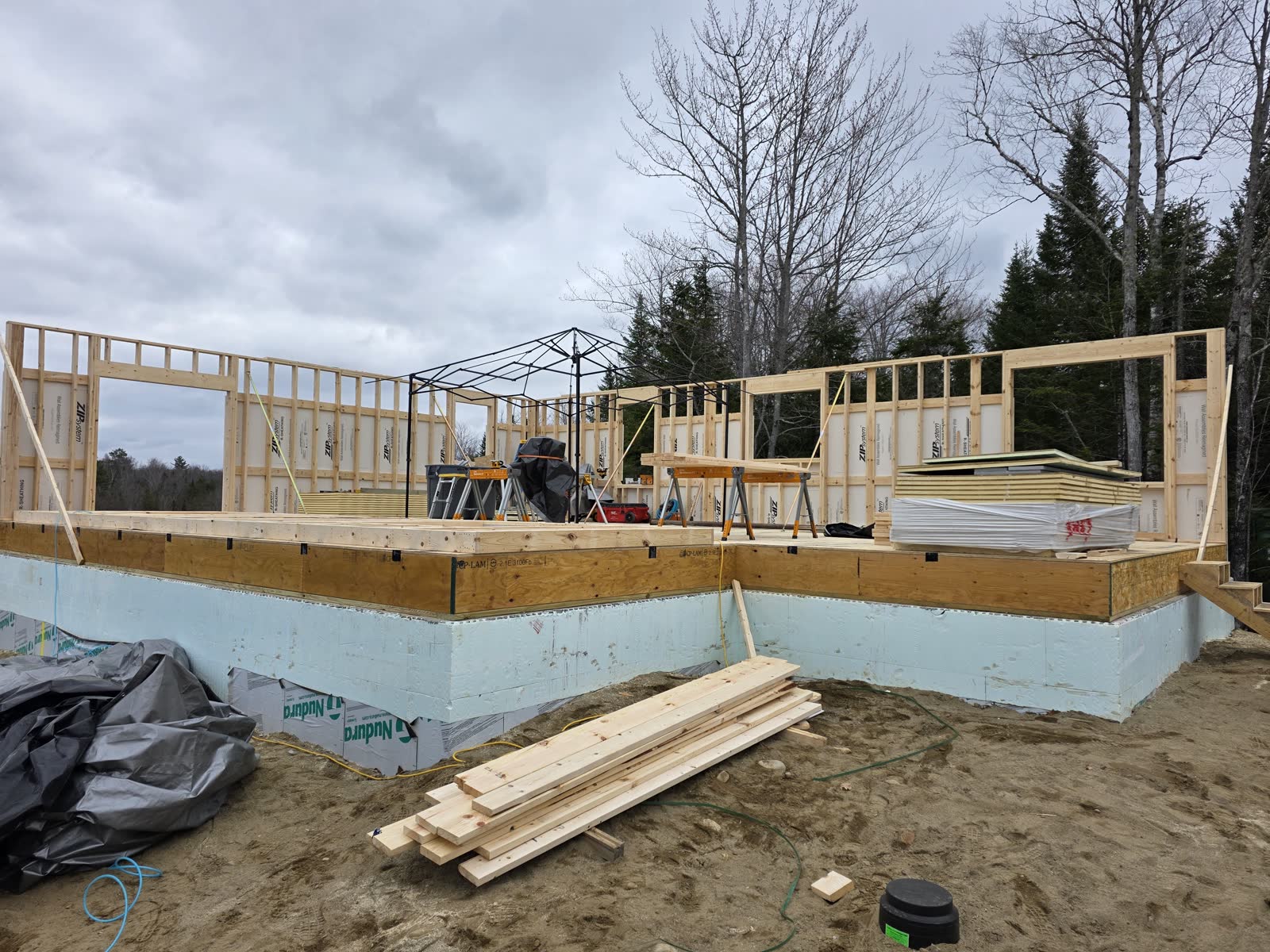 Wall framing subfloor winter construction phillips maine