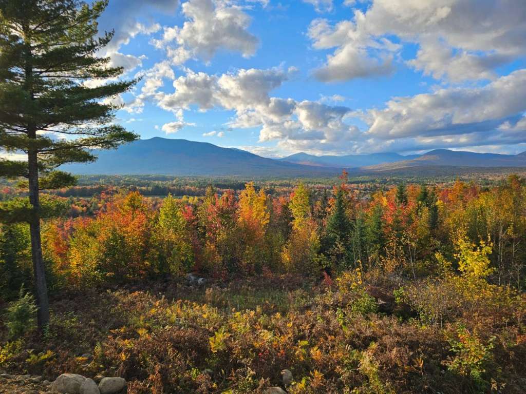 Building western maine mountains fall foliage winter construction